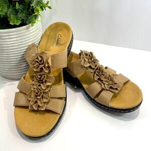 Clarks Women’s Sandals Slides Shoes Floral Shimmer Comfy Tan Brown Size 8 1/2M